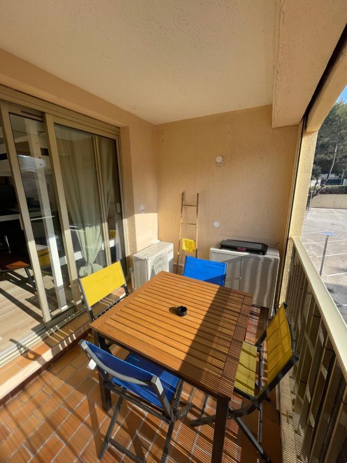 Studio Climatise Piscine Et Proche Plage Sanary-sur-Mer Ngoại thất bức ảnh