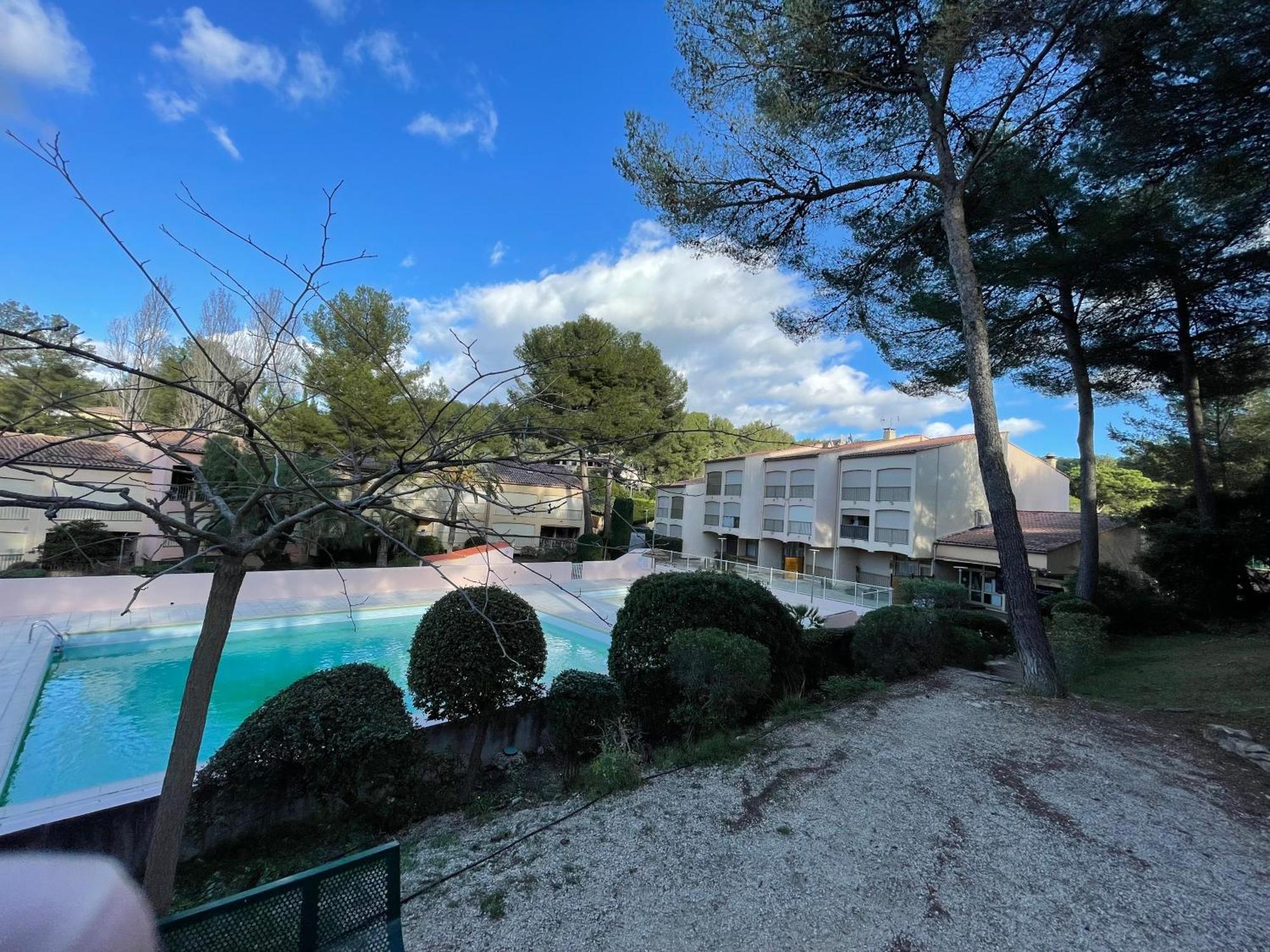 Studio Climatise Piscine Et Proche Plage Sanary-sur-Mer Ngoại thất bức ảnh